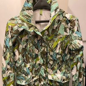 Patagonia green print long rain coat S